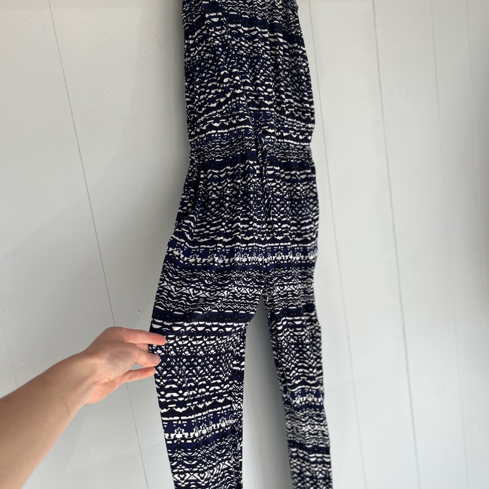 ROMPER - Picture 2 of 2